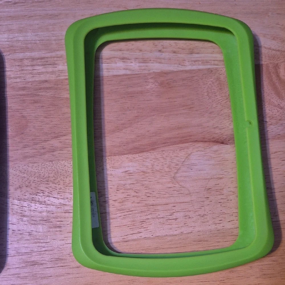 Epic Leap Frog Kids Tablet Model 31576 — With Green Protective Case Missing Pen